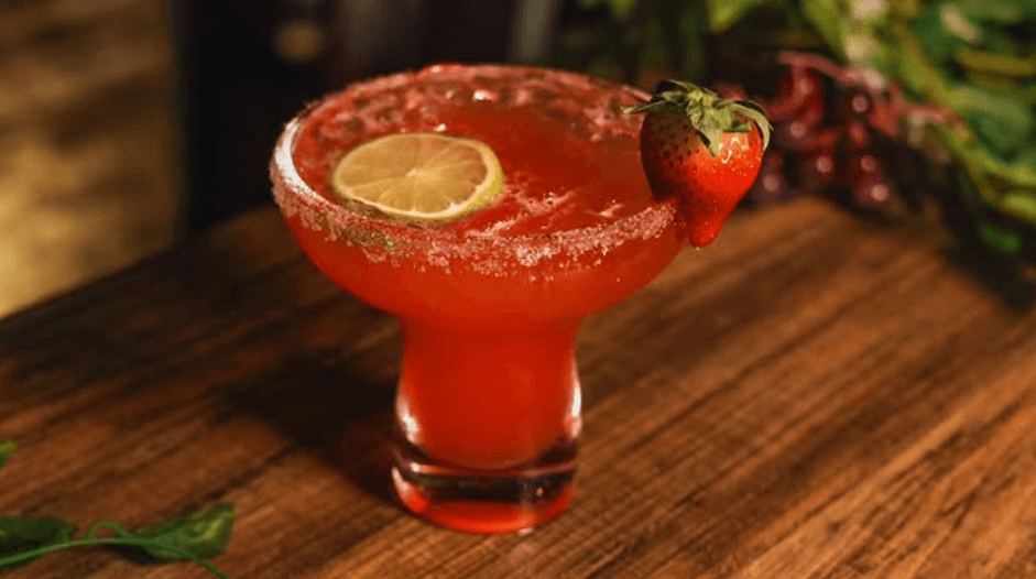 El sabor se encuentra con el ritmo en el corazón de Miami. ¿Qué trago vas a pedir hoy? 🍹🔥 #MiamiDrinks #Nightlife
