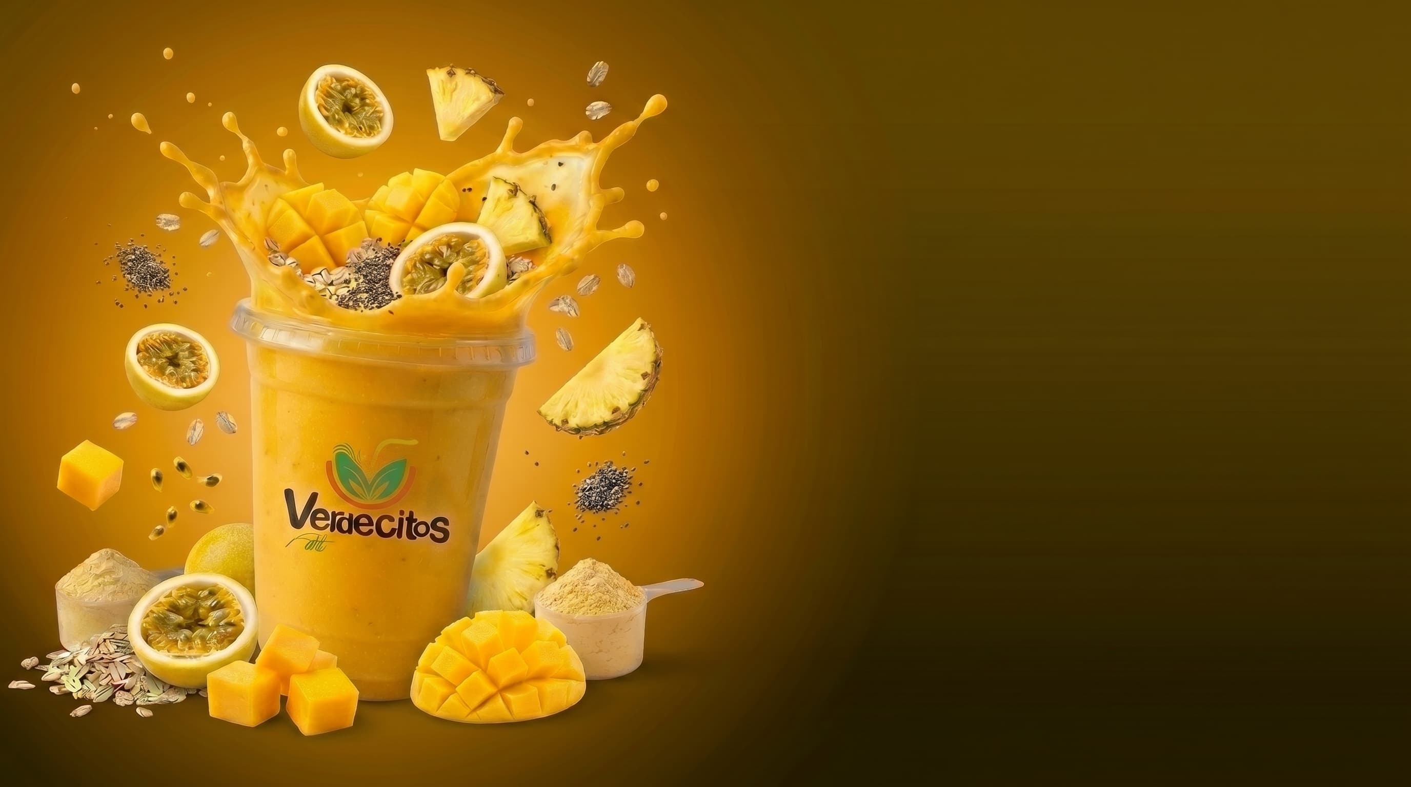 ¡Un shock de energía natural! Verde, fresco y saludable: Apio, Piña, Perejil, Espinaca y Pepino. 🌿🍍 Cucumber & Lime. #Verdecitos #HealthyLifestyle
